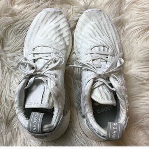 Vintage White Polka Dot NMD